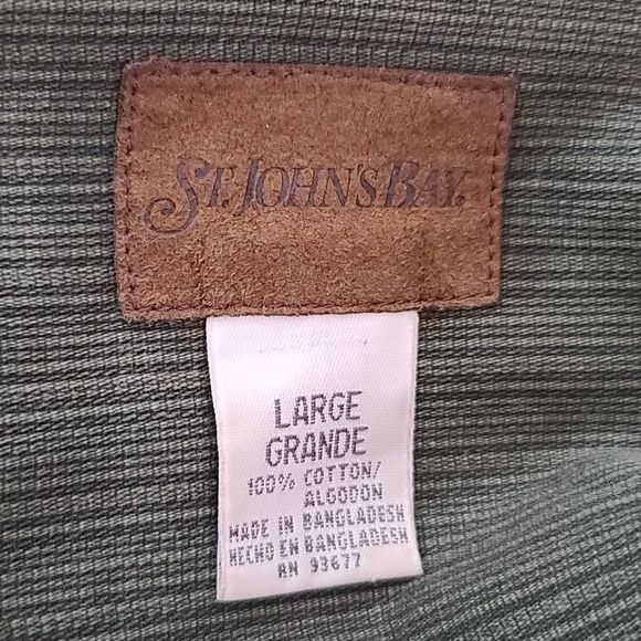 ST. JOHN'S BAY WOMAN'S JACKET. - Picture 8 of 9